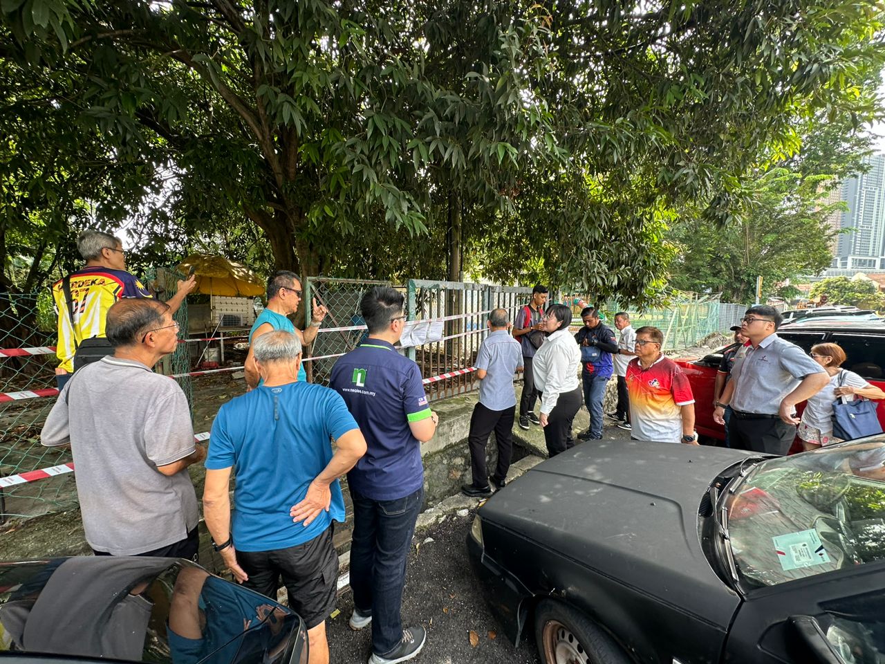 Joint Operation Resolves Illegal Storage and Safety Hazards at Jalan Cerdas 1 TNB Substation